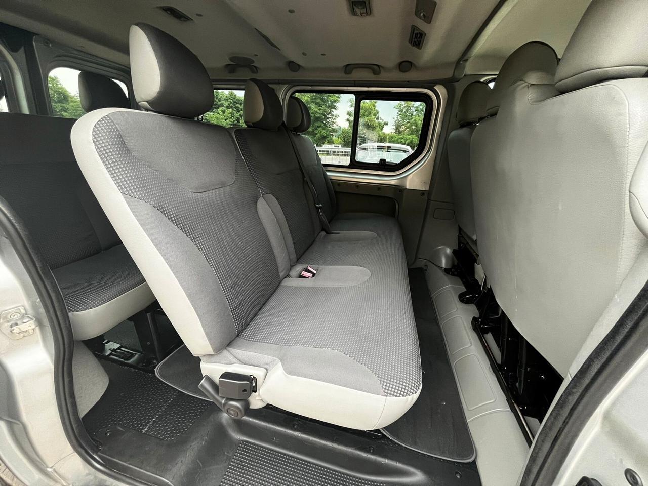 OPEL VIVARO 2.0 CDTI 9/POSTI SI A NEOPATENTATI