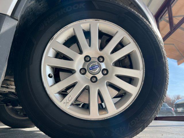 VOLVO XC90 2.4 D5 185 CV AWD Momentum 7 Posti