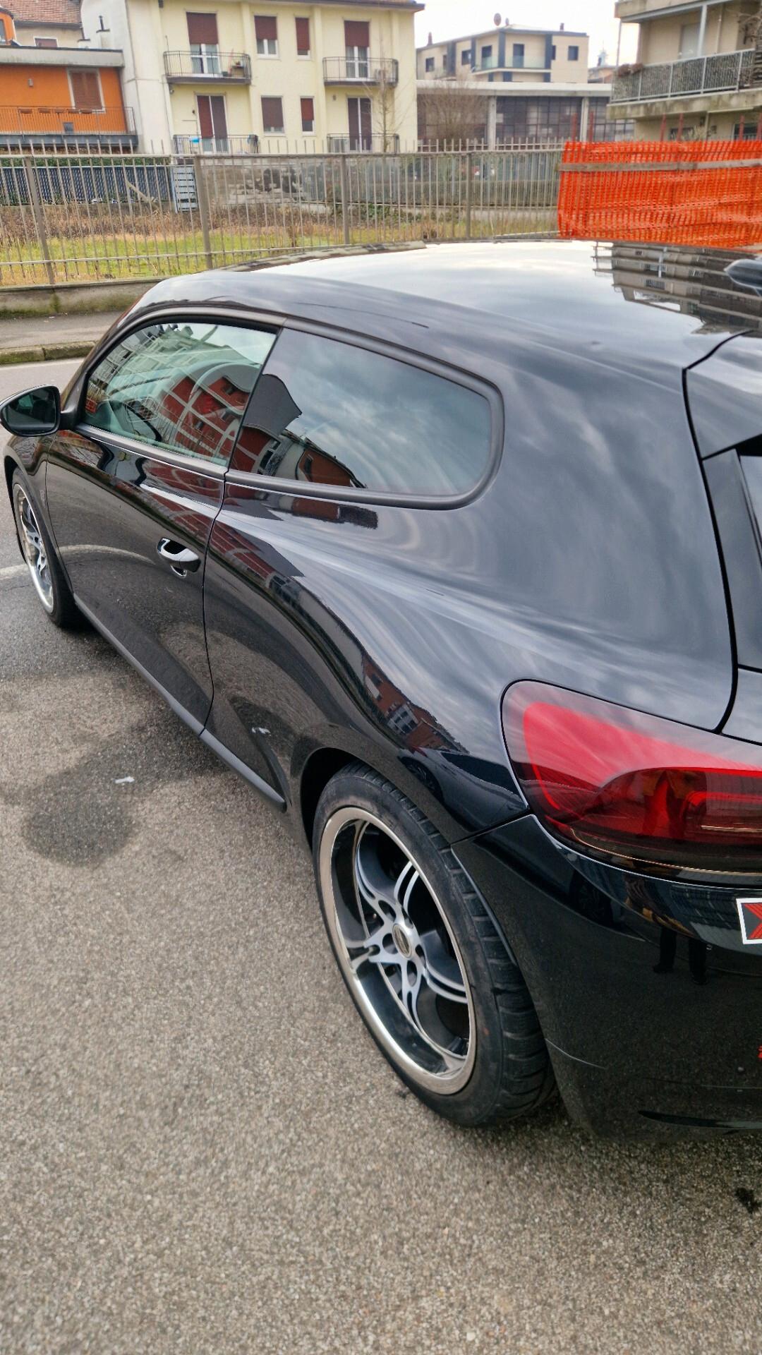 Volkswagen Scirocco 1.4 TSI 160CV