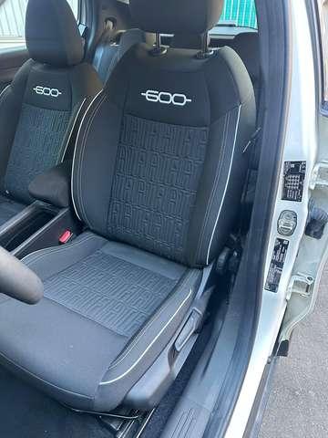 Fiat 600 1.2 Hybrid 145cv Auto + LED + Navi + Cerchi R18