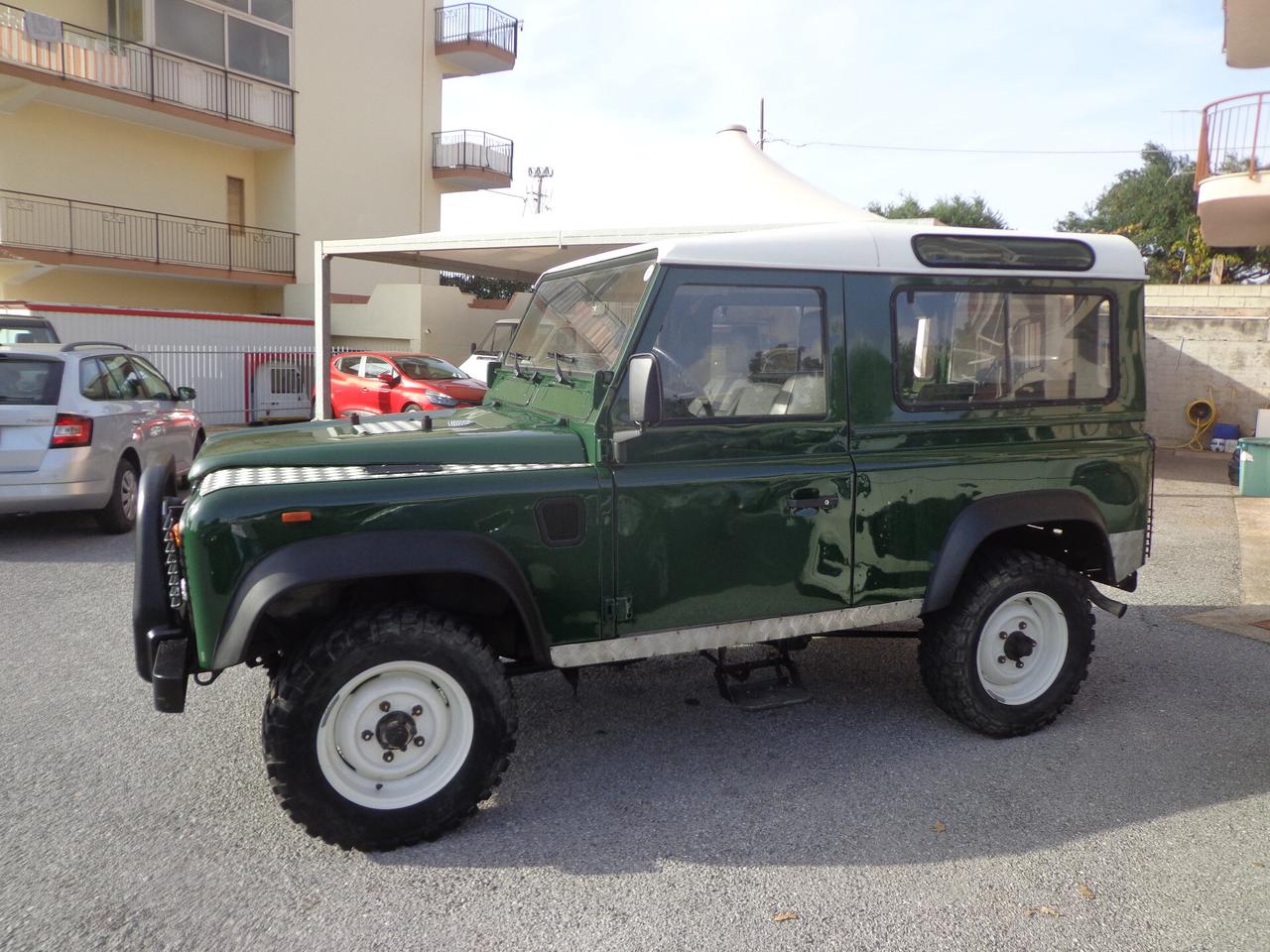 Land Rover Defender 90 2.5 Tdi Hard-top