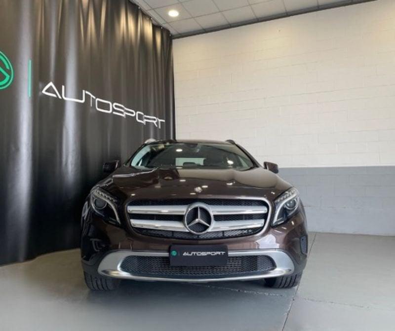 Mercedes-Benz GLA GLA 200 d Automatic Activity Edition