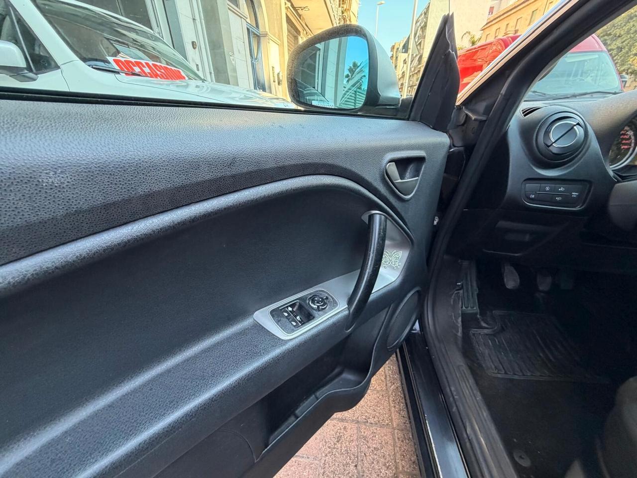 Lancia MUSA 1.3 Multijet 16V 90 CV Platino