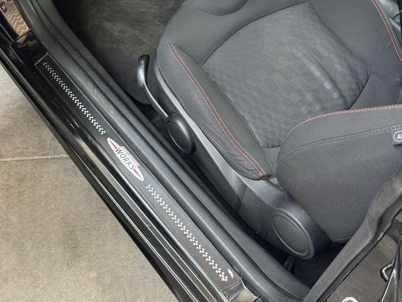 MINI Mini Cooper S 1.6 JCW John Cooper Works FL LCI
