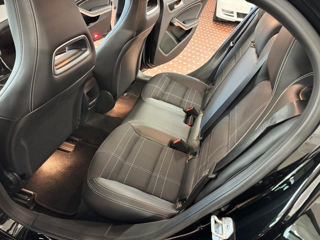 Mercedes-benz GLA 200 CDI Automatic 4Matic Premium