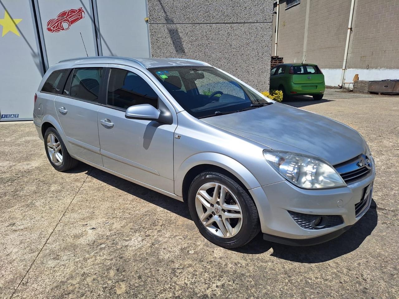 Opel Astra 1.4 16V GPL