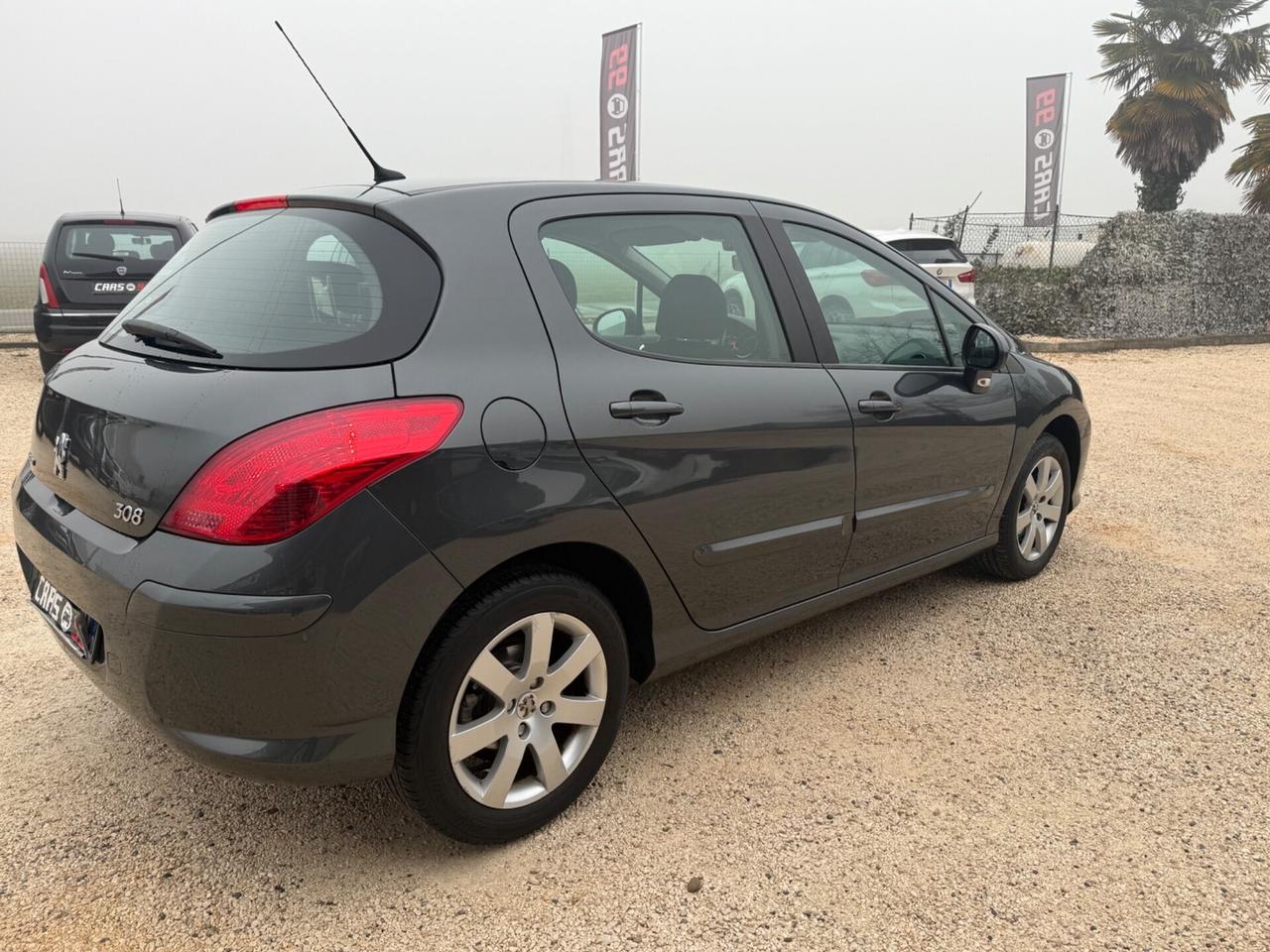 Peugeot 308 1.6 VTi 120CV 5p. 65.000KM