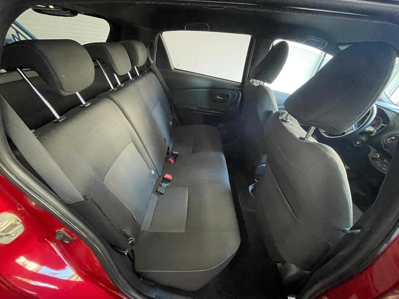 Toyota Yaris 1.0 5 porte Lounge