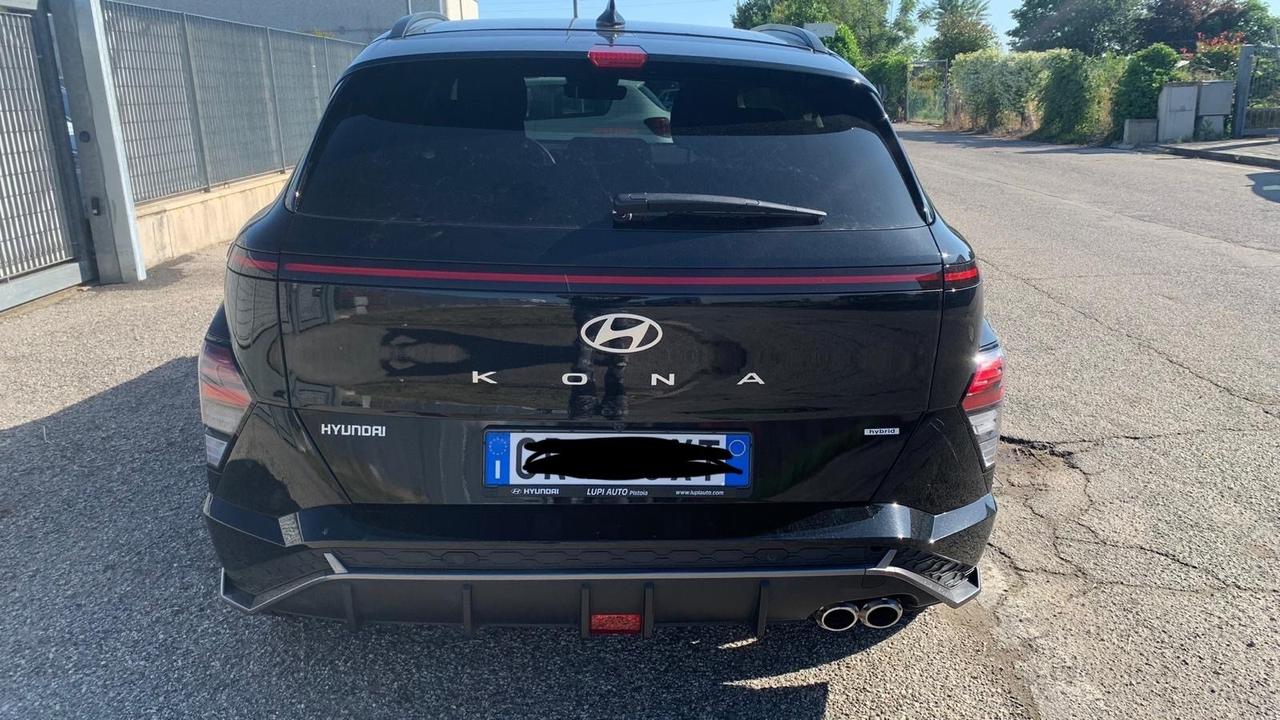 Hyundai Kona HEV 1.6 DCT NLine, incidentata!!