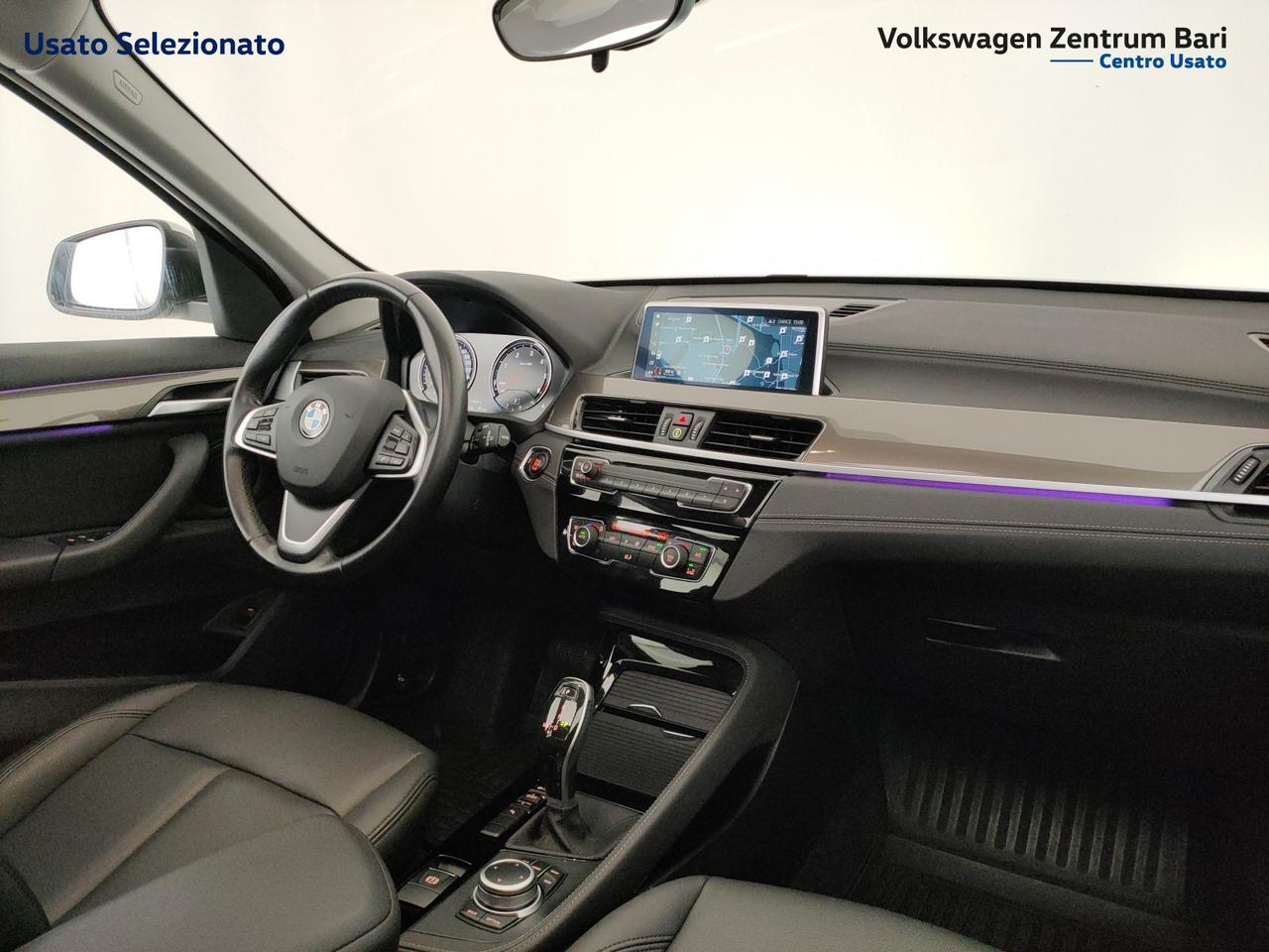 BMW X1 sdrive18d xline plus auto