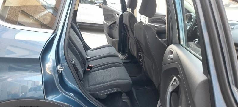 Ford Kuga 2.0 TDCI 120 CV S&S 2WD Powershift Business