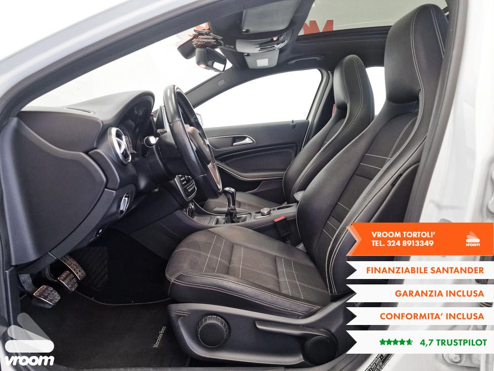 MERCEDES Classe A (W176) A 180 Executive