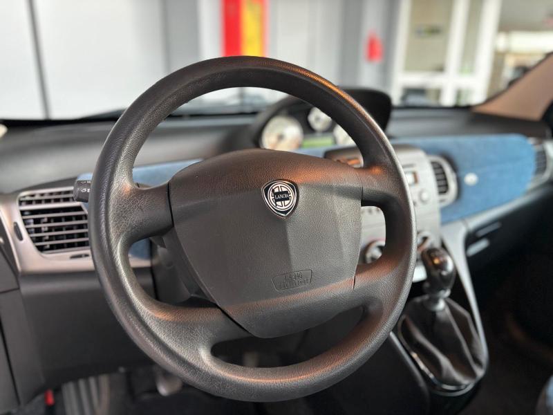 Lancia Ypsilon 3 Porte Ypsilon 1.2 8v