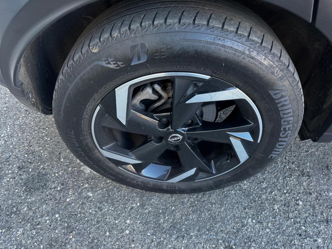 Nissan Juke 1.0 DIG-T 114 CV DCT N-Connecta