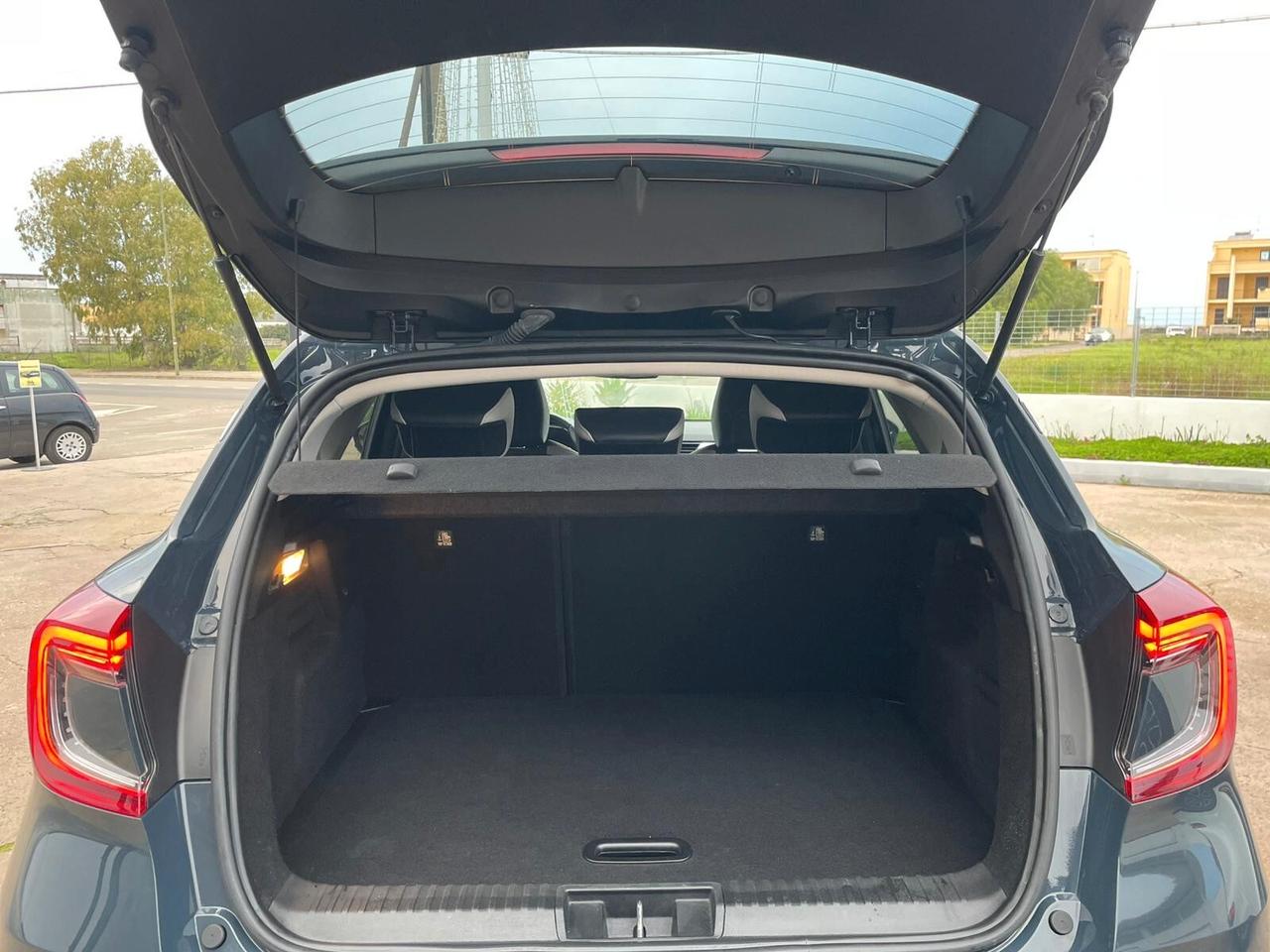 Renault Captur 1.6 E-Tech Full Hybrid Intens 145 CV