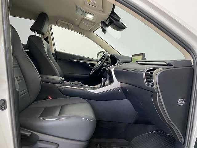 Lexus NX 300h NX-Series NX 300h HEV Premium aut 4WD