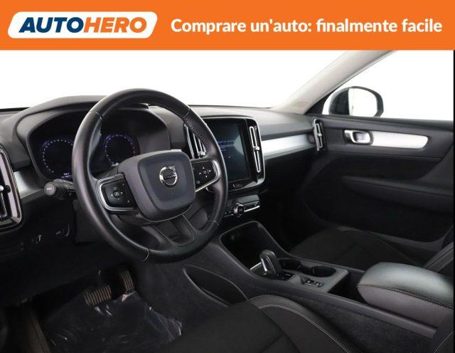 VOLVO XC40 T3 Geartronic Momentum Pro