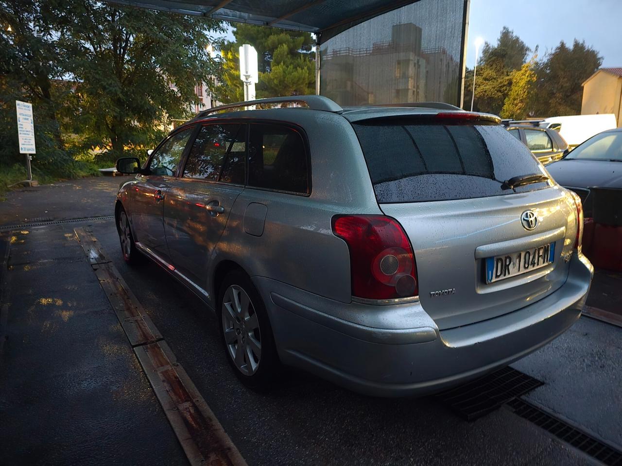 Toyota Avensis 2.2 D-4D 16V Station Wagon