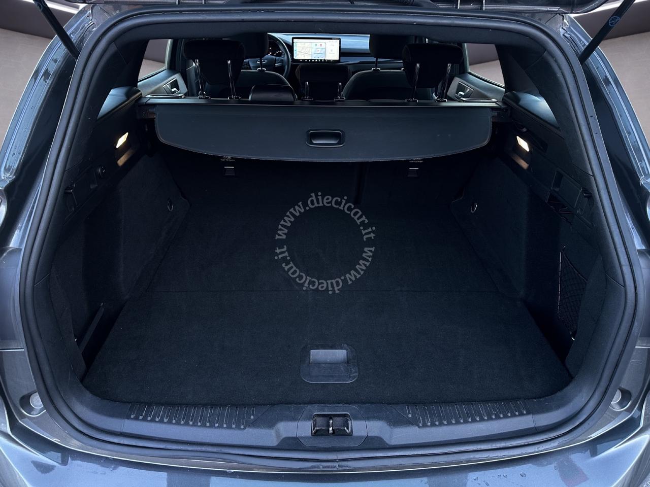 Ford Focus 1.0 EcoBoost Hybrid AUTOMATICA 125 CV SW ST-Line PDC CAMERA
