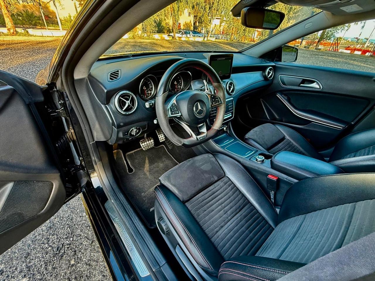 MERCEDES- BENZ CLA 200 D AMG PREMIUM