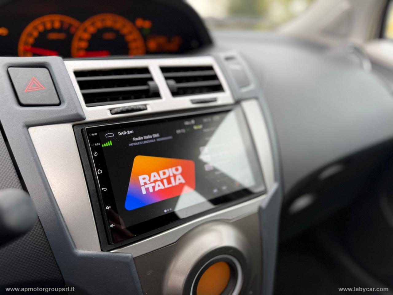 TOYOTA Yaris 1.0 5p. Sol GPL