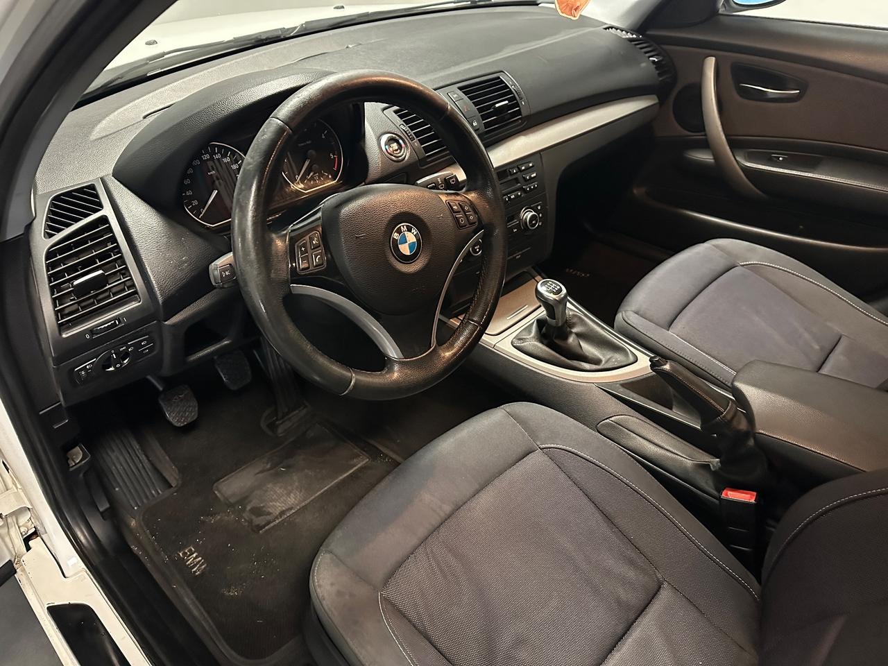 BMW 116D NEOPATENTATI 2.0 ATTIVA 116CV