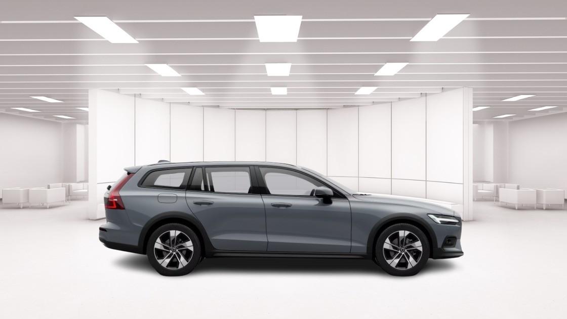 VOLVO V60 Cross Country B4 Mild Hybrid (D) Awd Automatico Plus