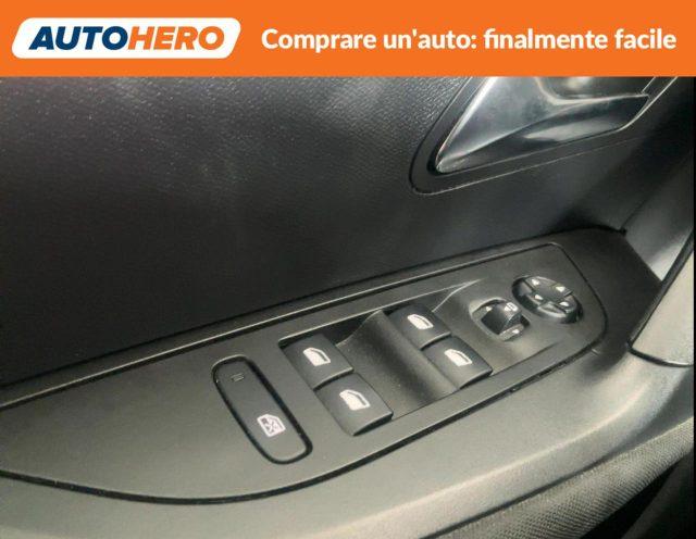 PEUGEOT 2008 PureTech 100 Active Pack