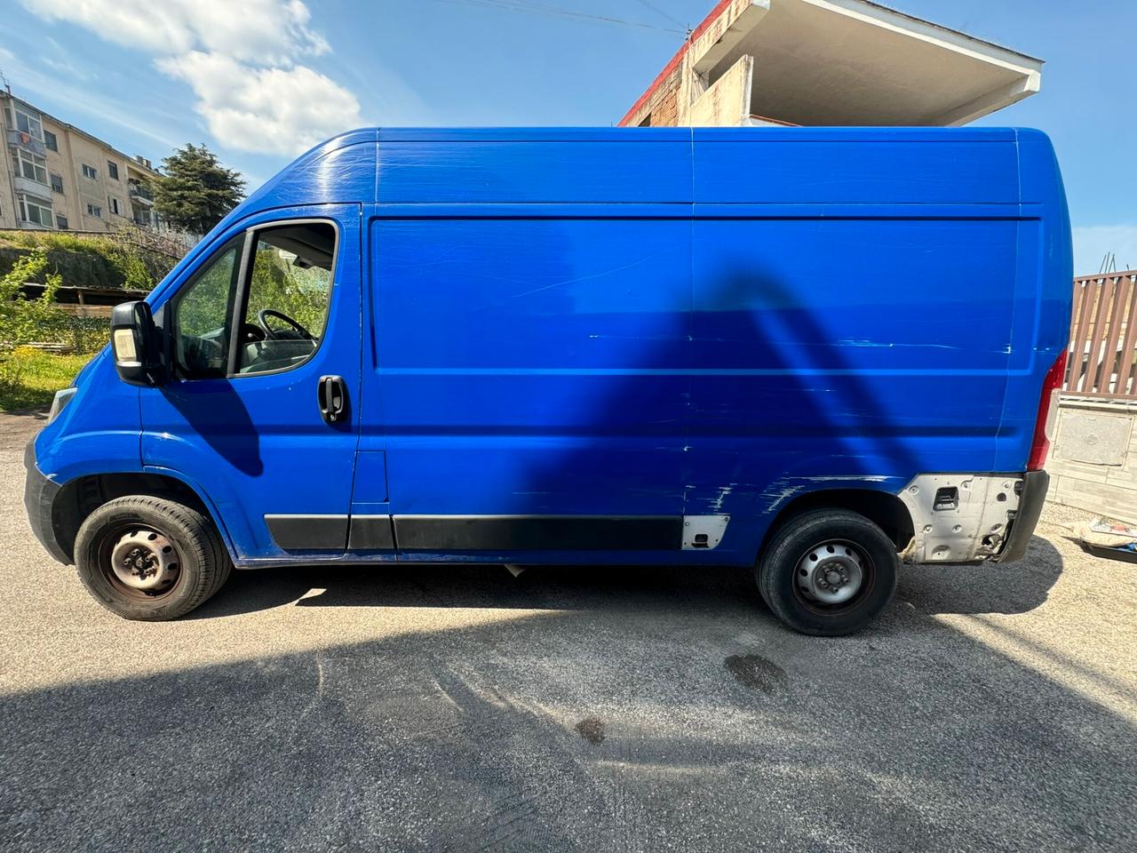 Peugeot Boxer 2.2HDi 140cv L2H2