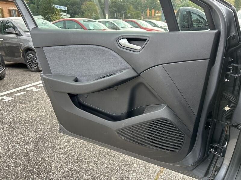 Renault Clio V 2023 1.0 tce Techno 90cv