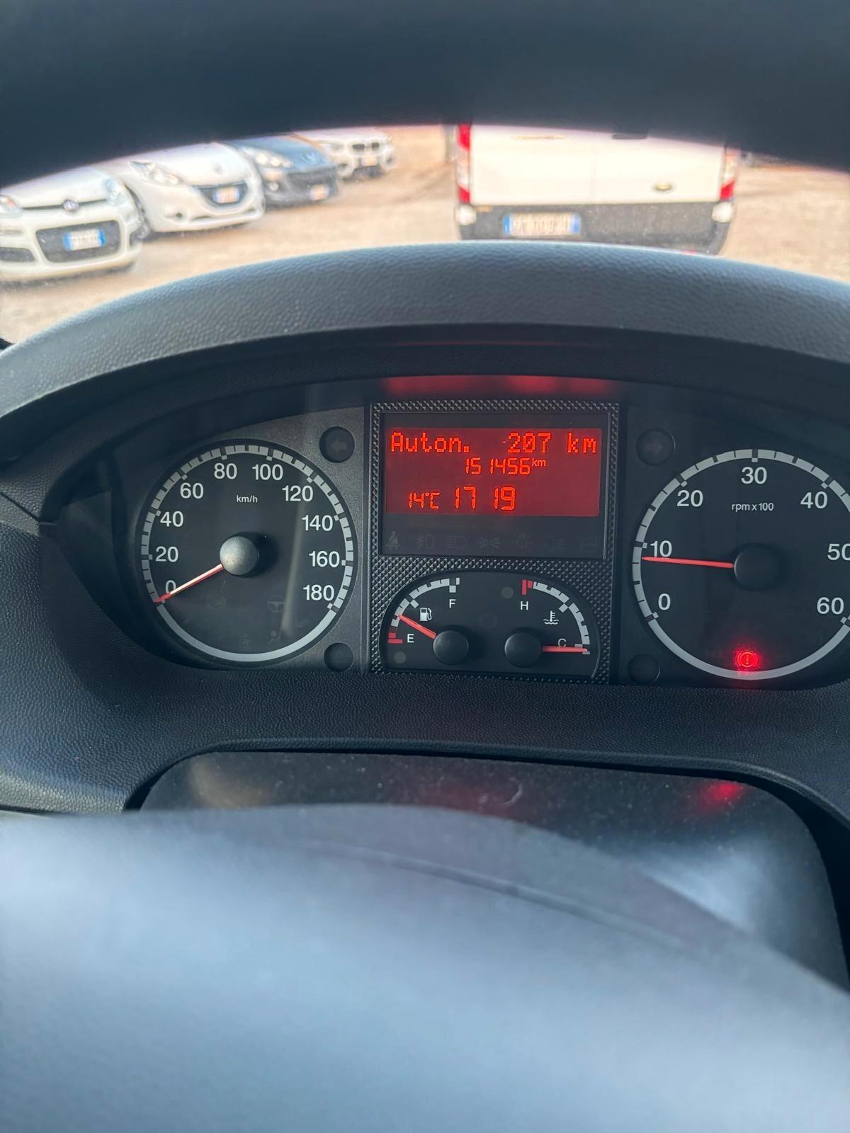 Peugeot Boxer 330 2.2 HDi/130CV FAP PC-TN Combi Premium