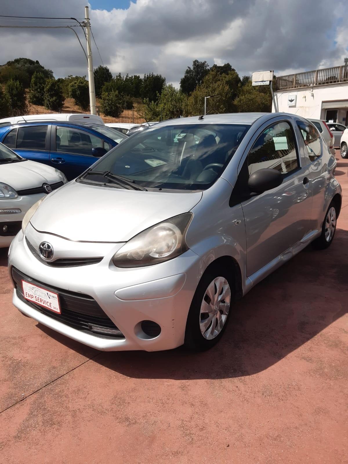 Toyota Aygo 1.0 12V VVT-i 3 porte Orange Connect