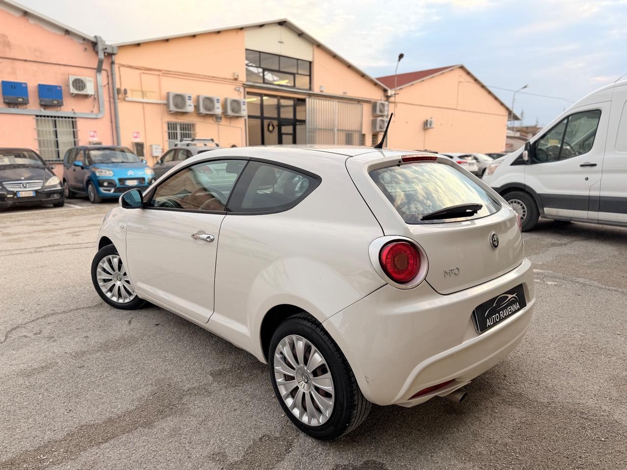 Alfa Romeo MiTo 1.4 78 CV Distinctive Sport Pack