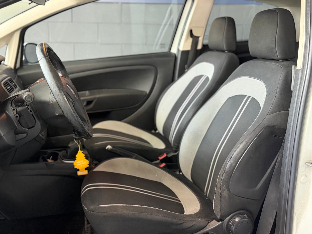 Fiat Grande Punto 1.4 Starjet 16V 3 porte Sport