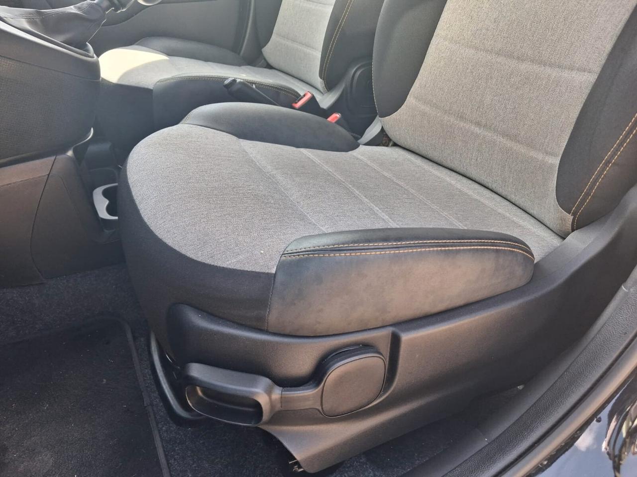 Fiat Panda 1.0 FireFly S&S Hybrid City Cross