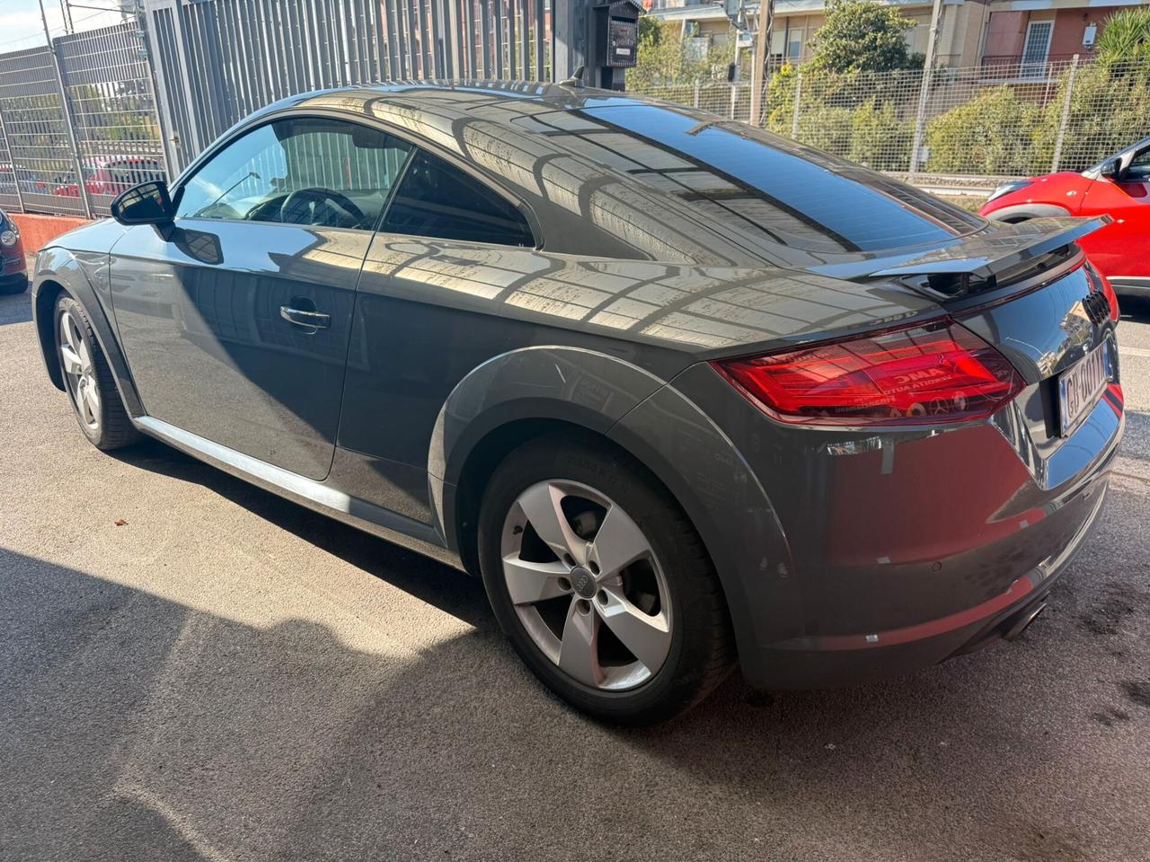 Audi TT Coupé 2.0 TFSI S line
