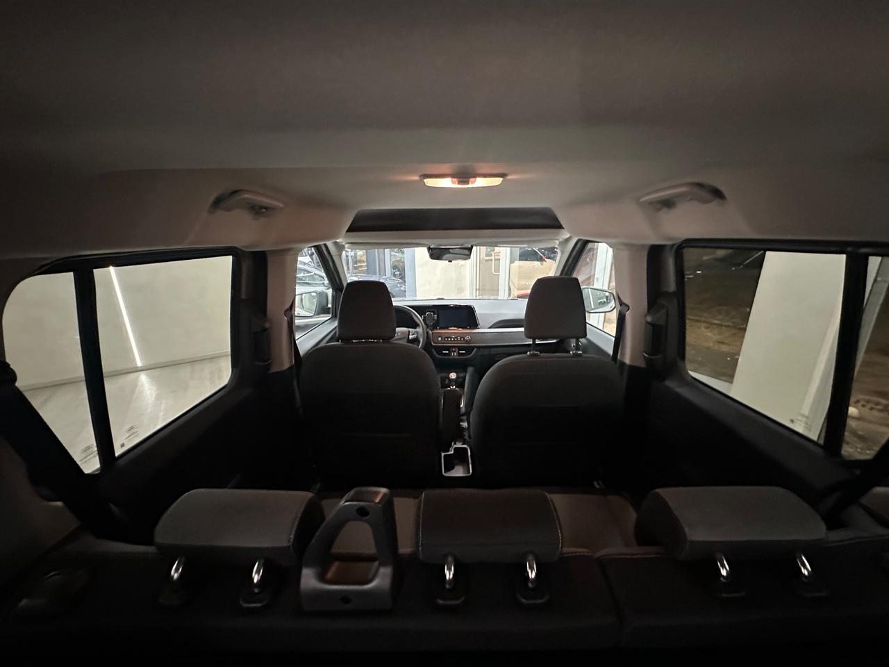 Ford Tourneo Courier 1.0 EcoBoost Active