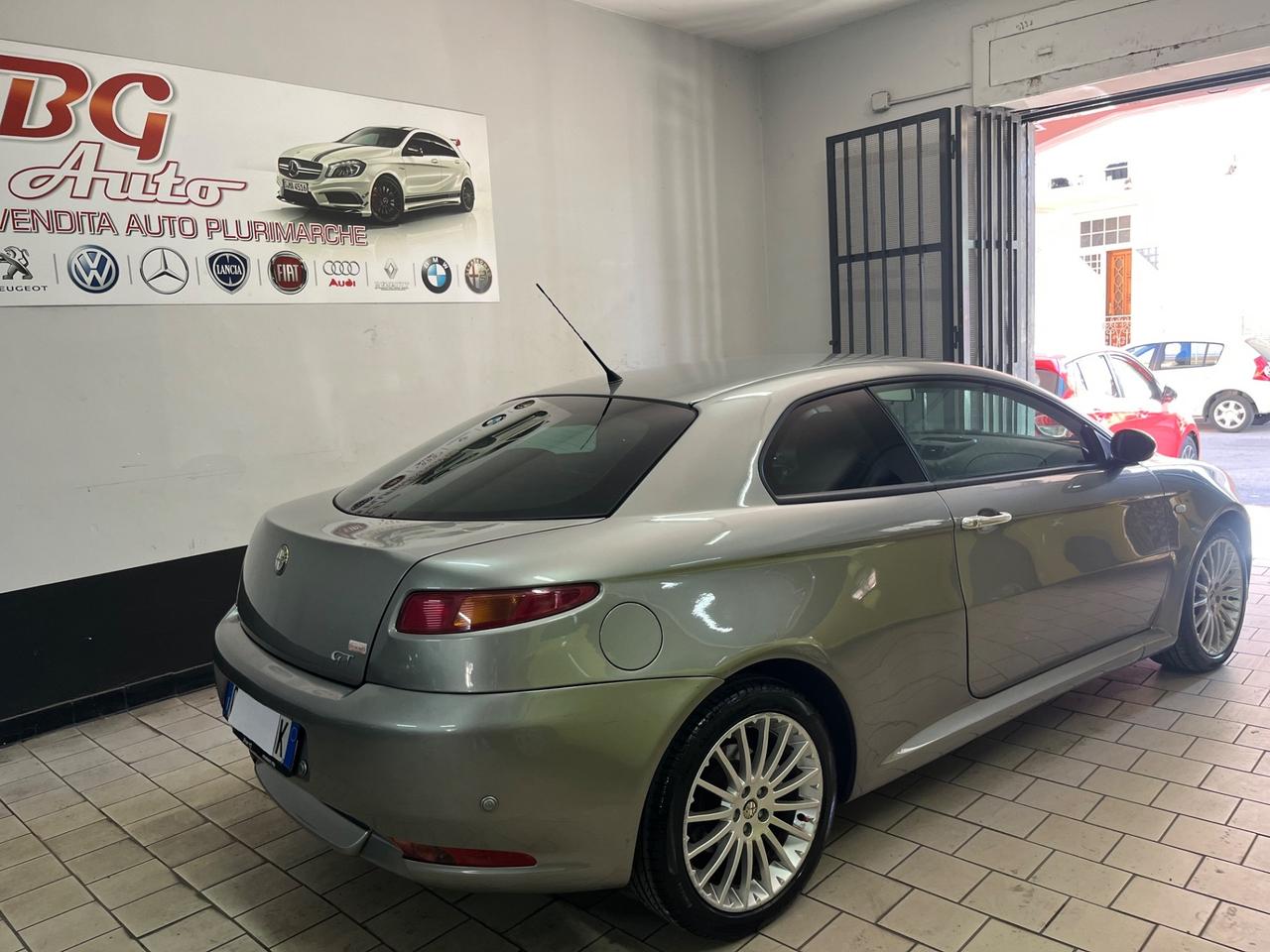 Alfa Romeo GT 1.9 MJT optional 2005