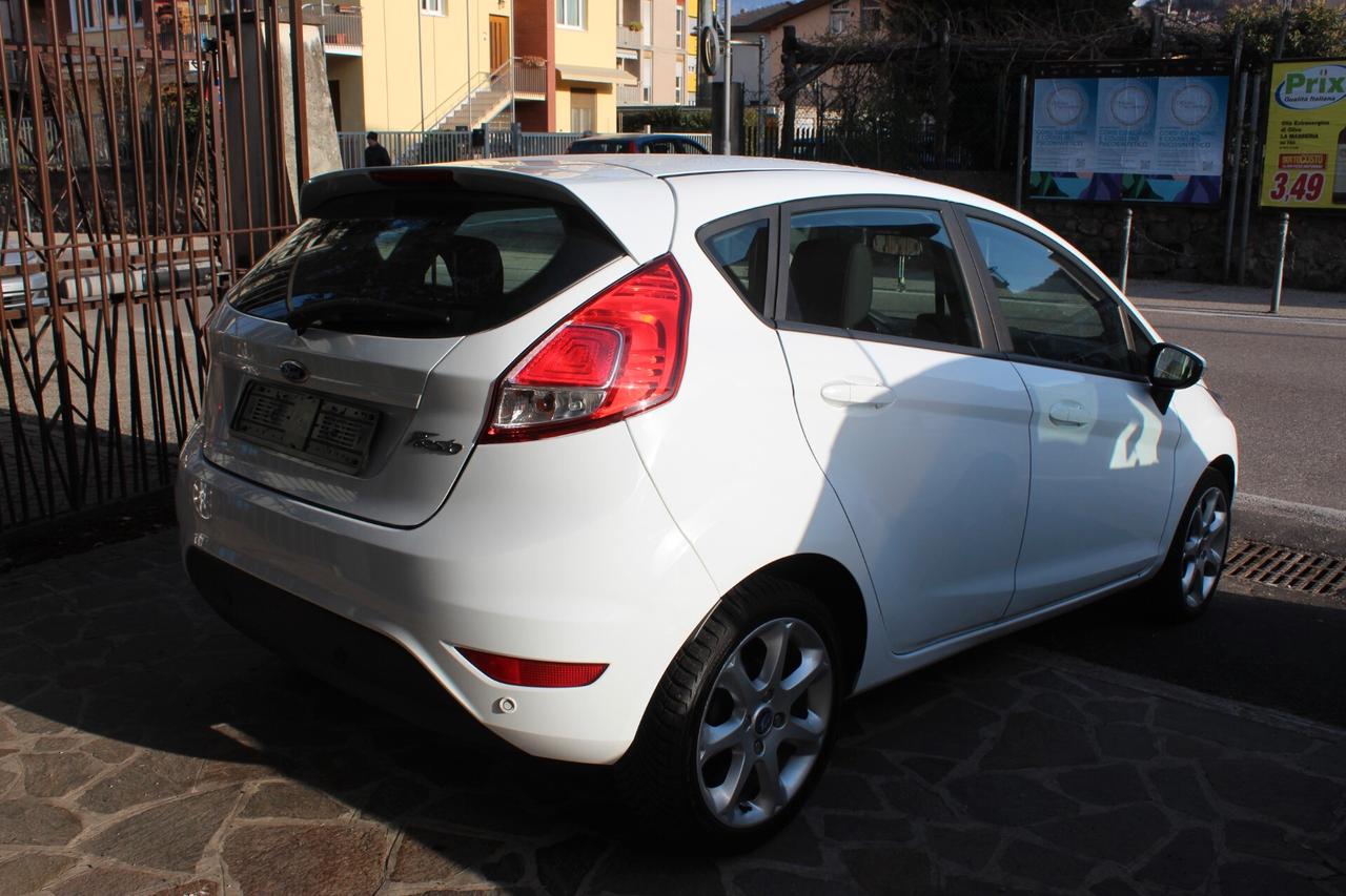 Ford Fiesta 1.5 TDCi 75CV 5 porte Business