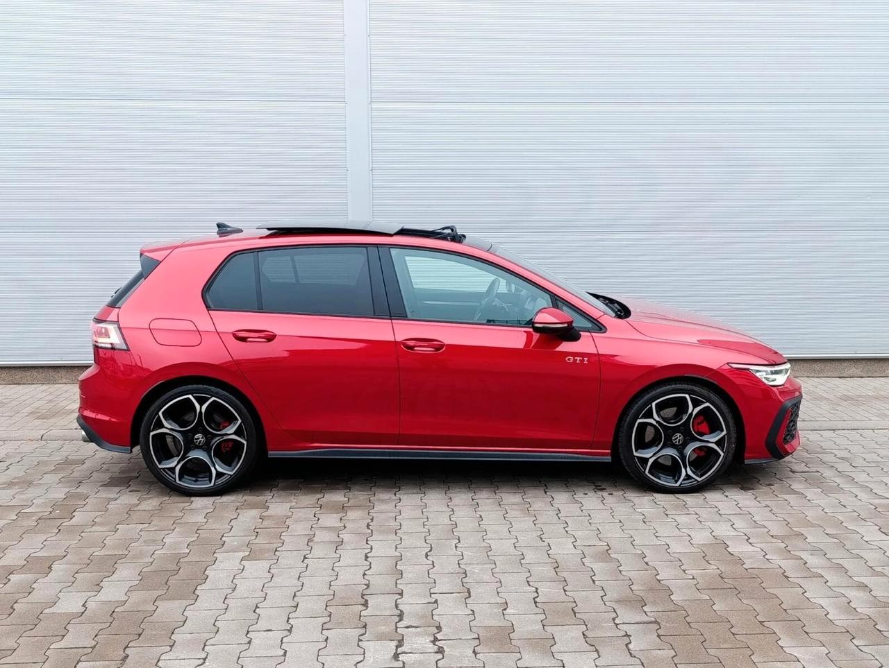 Volkswagen Golf GTI 2.0 TSI DSG