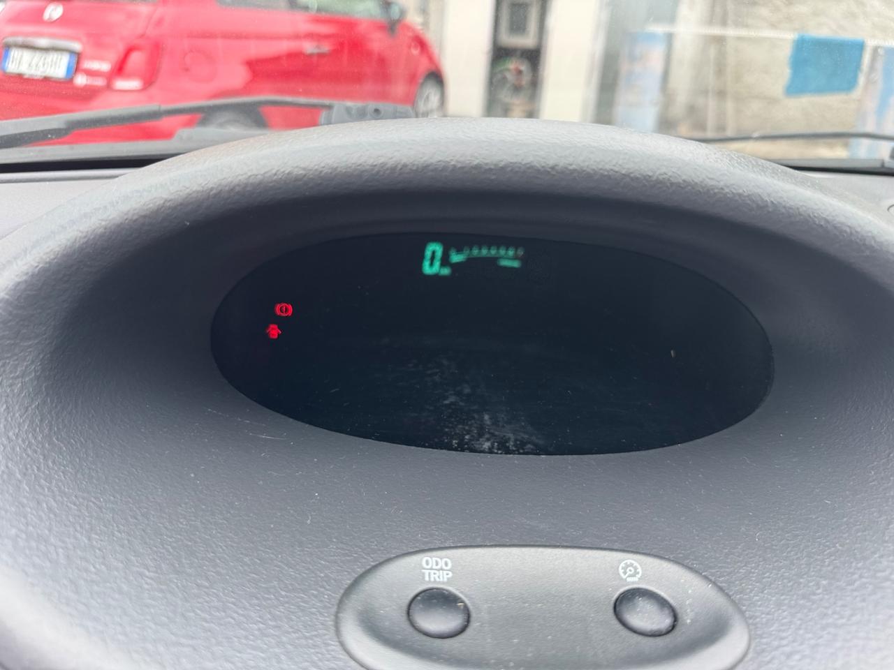 Toyota Yaris 1.0i 16V cat neopatentati 120000km