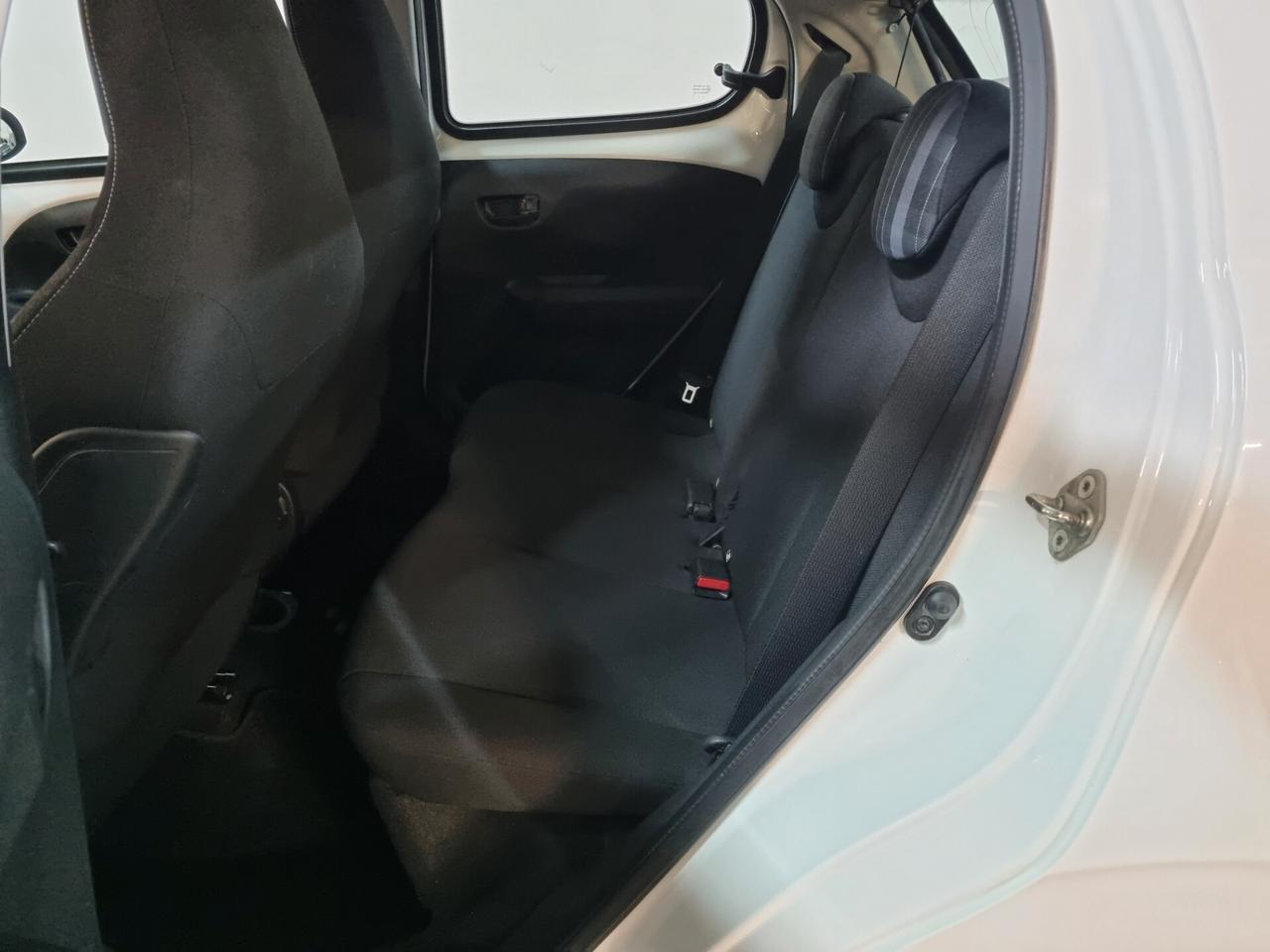 Peugeot 108 VTi 72 S&S 5 porte Allure