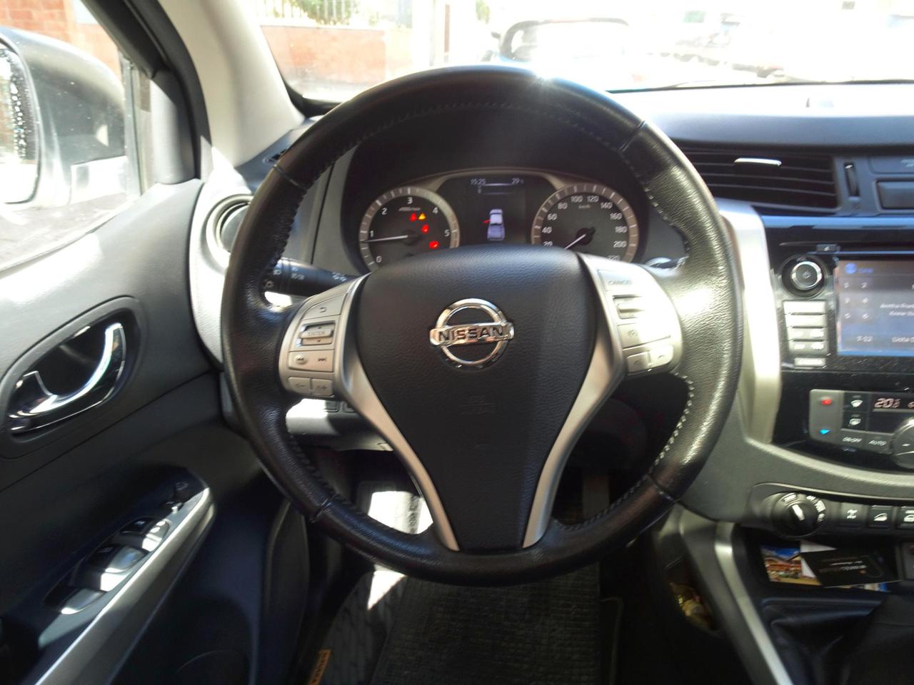 Nissan Navara 2.3 dCi 190 CV 4WD Double Cab N-Guard