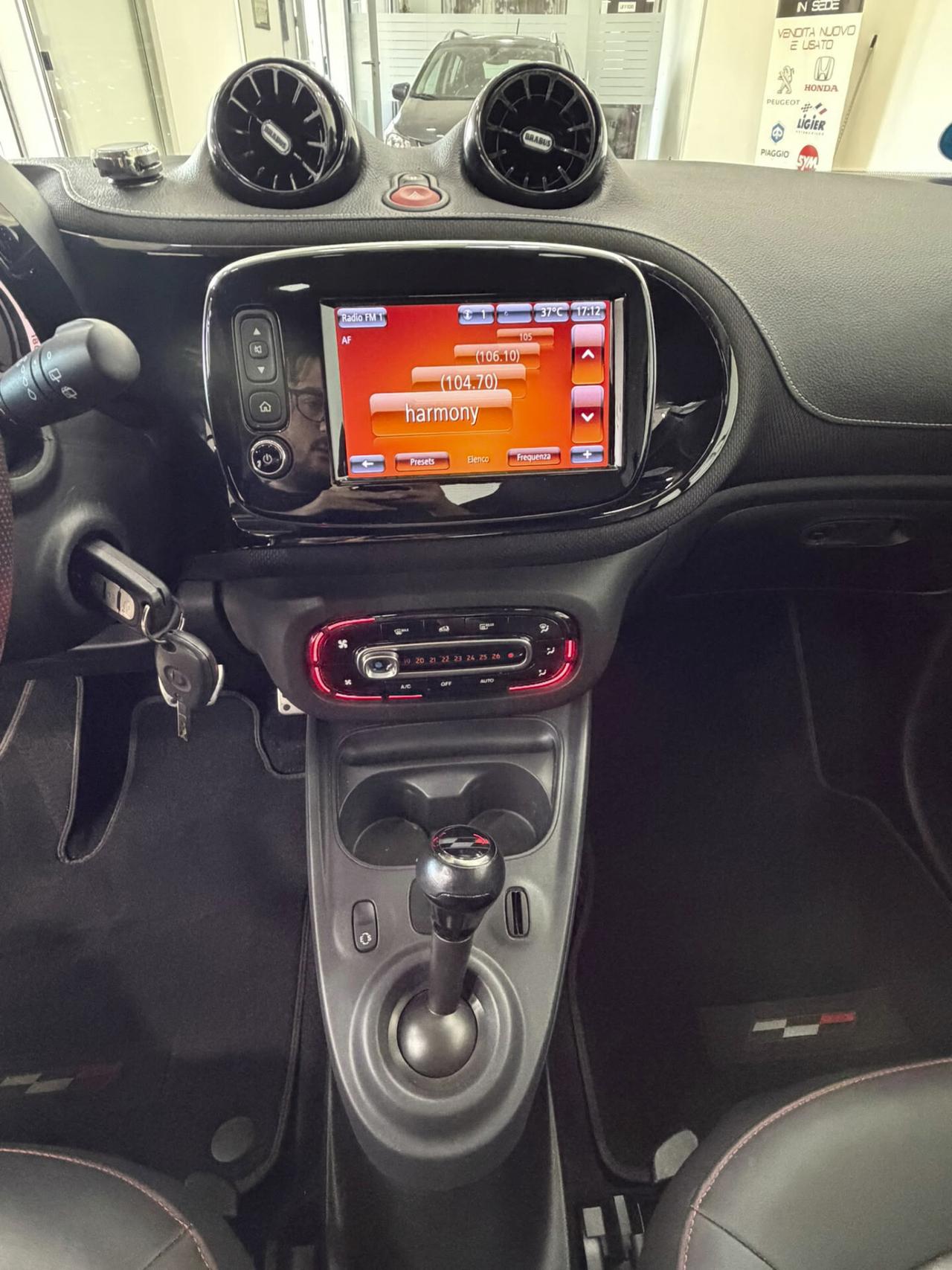 Smart ForTwo 90 0.9 Turbo twinamic BRABUS Style PUREBLACK