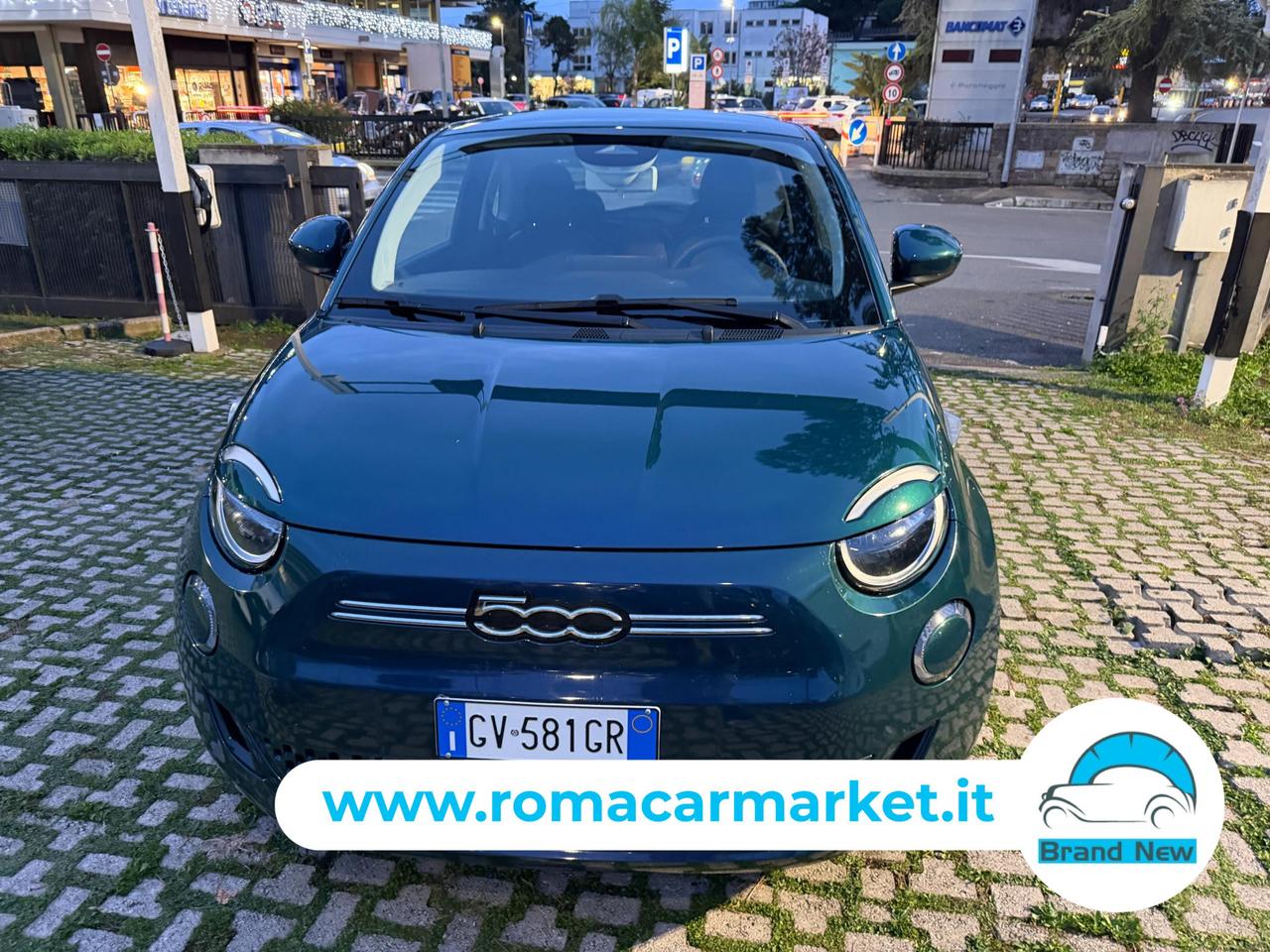 Fiat 500e 42 kWh Icon AZIENDALE KM CERTIFICATI