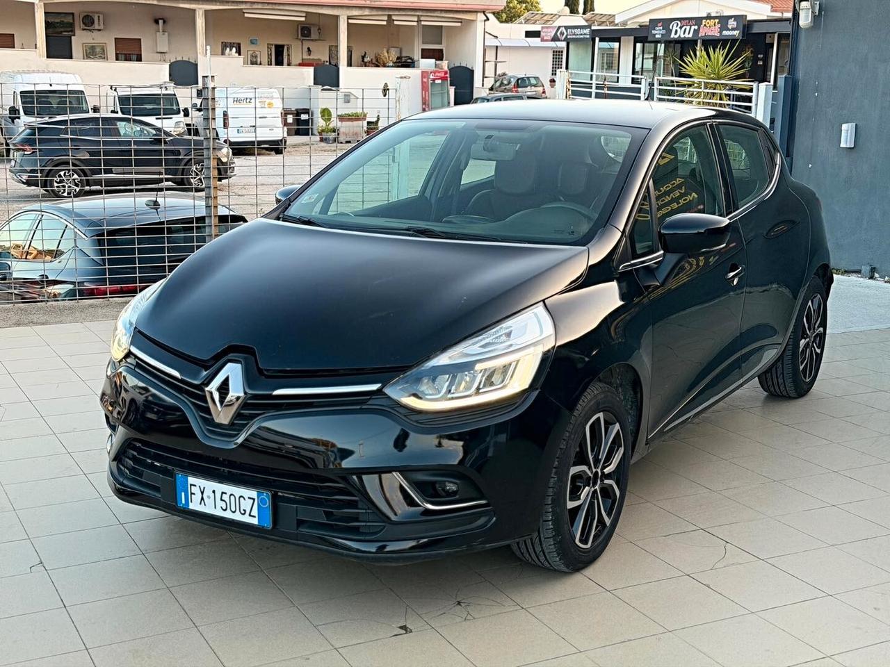 Renault Clio 90 CV 5P Moschino Intens 12 MESI DI GARANZIA