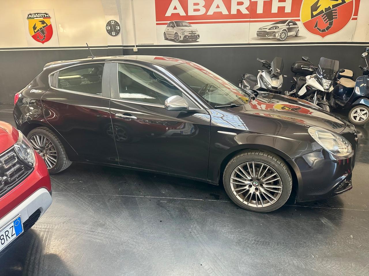 Alfa Romeo Giulietta 1.6 JTDm-2 105 CV Distinctive