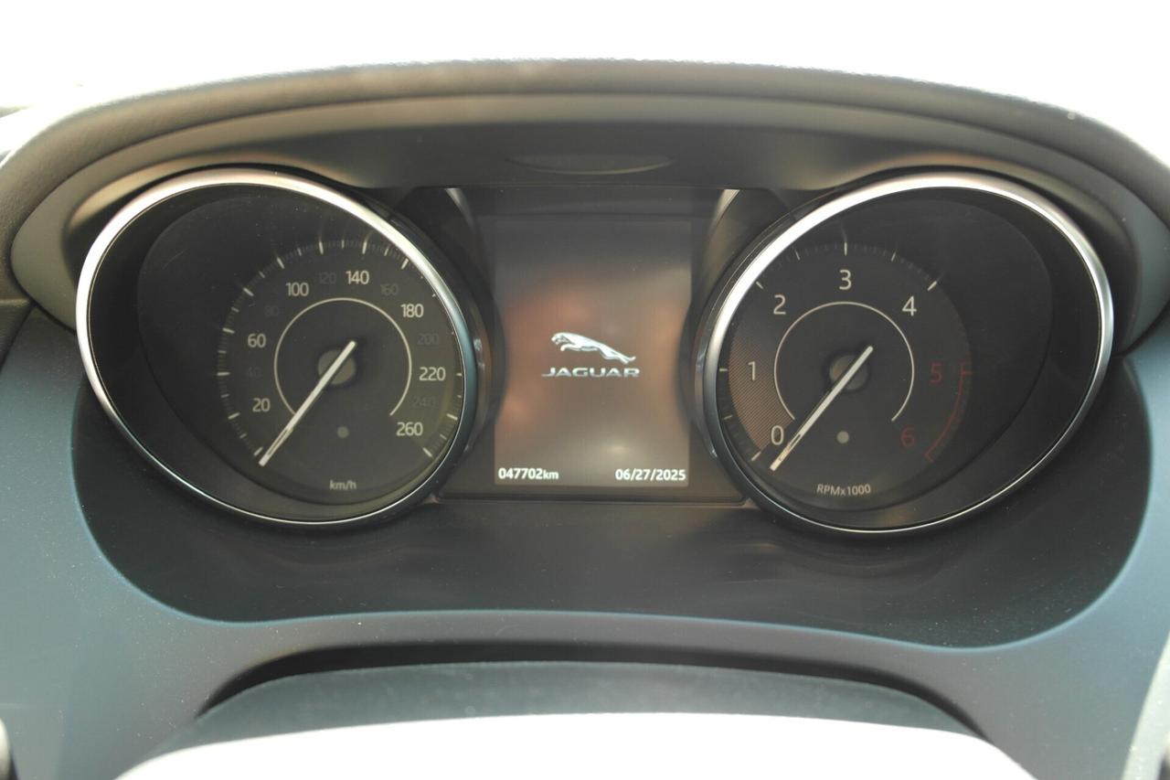 Jaguar E-Pace 2.0D 150 CV R-Dynamic S