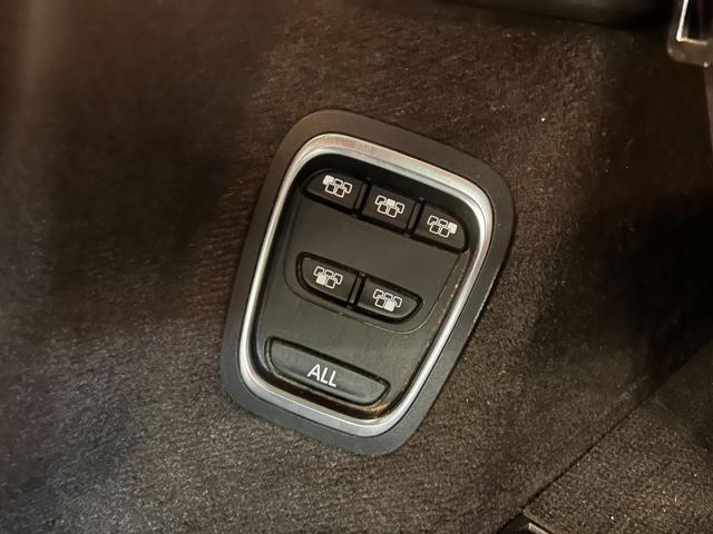 RENAULT Espace dCi 160CV EDC Energy 4Control / 7 POSTI