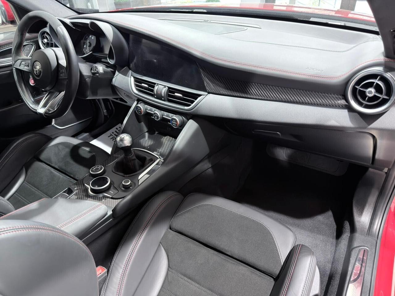 ALFA ROMEO GIULIA QUADRIFOGLIO 2.9 510cv MANUALE